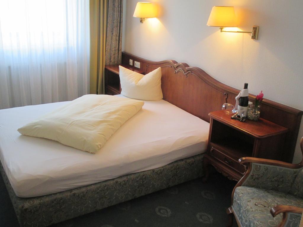 Adler Golf-& Tagungshotel Harth-Poellnitz Екстер'єр фото
