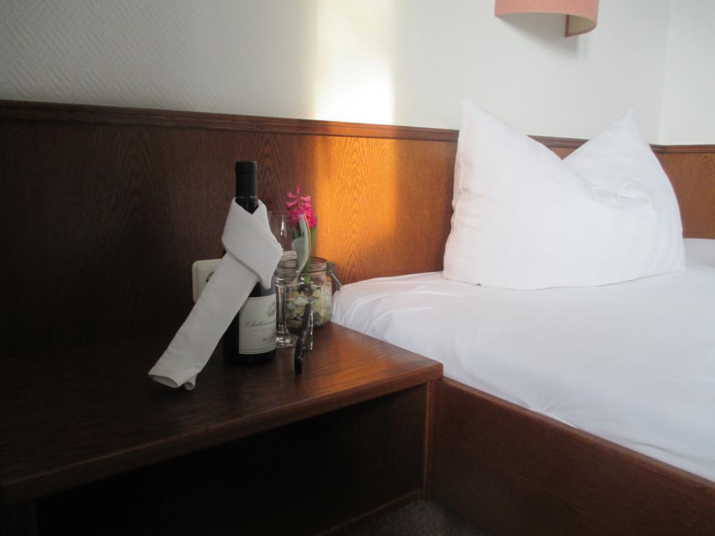 Adler Golf-& Tagungshotel Harth-Poellnitz Екстер'єр фото