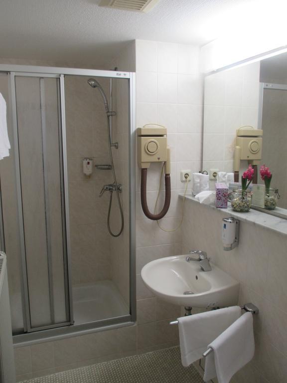 Adler Golf-& Tagungshotel Harth-Poellnitz Екстер'єр фото