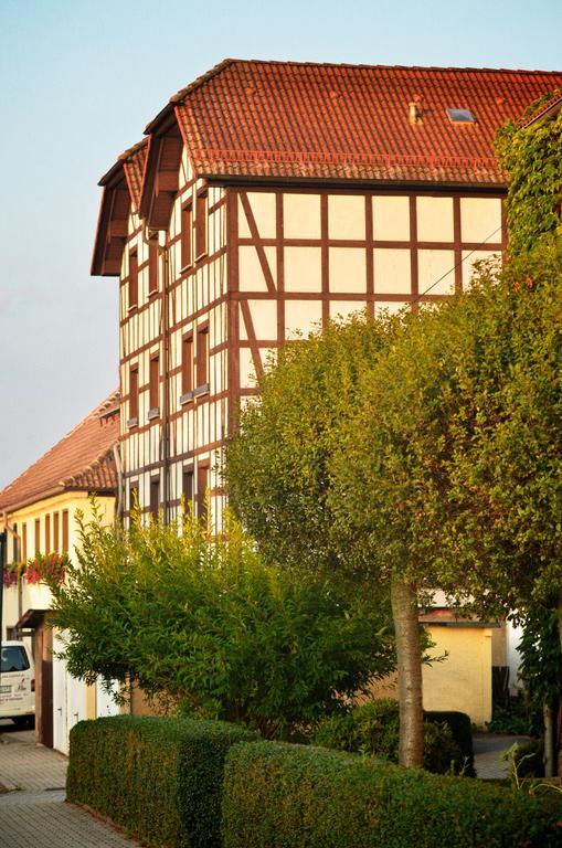 Adler Golf-& Tagungshotel Harth-Poellnitz Екстер'єр фото