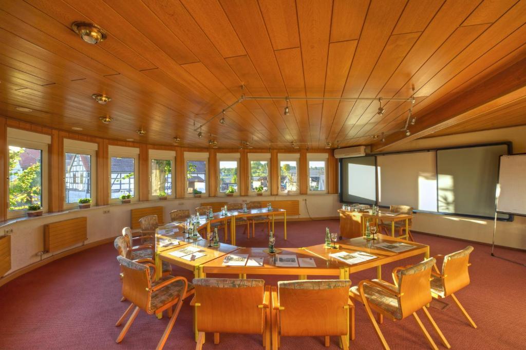 Adler Golf-& Tagungshotel Harth-Poellnitz Екстер'єр фото